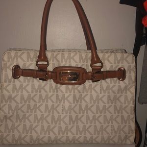 Michael Kors purse